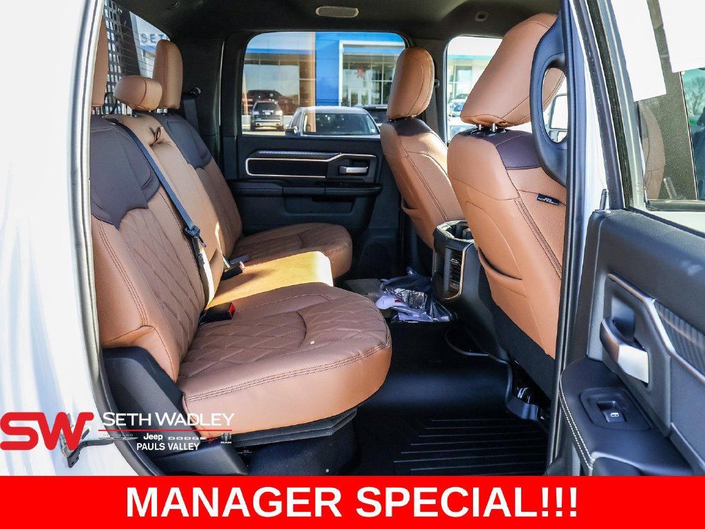 New 2025 RAM 2500 Big Horn AWD/4WD image 31