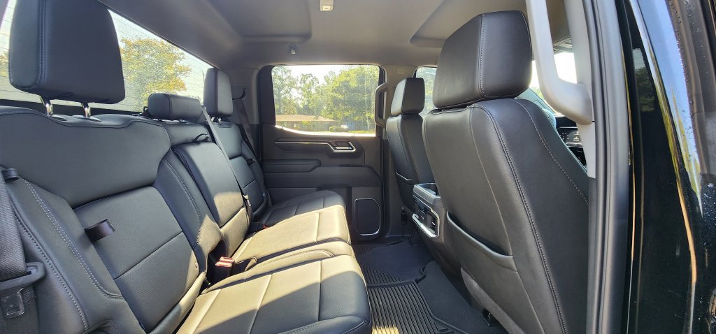 Used 2025 GMC Sierra 1500 SLT w/ SLT Premium Package AWD/4WD image 21