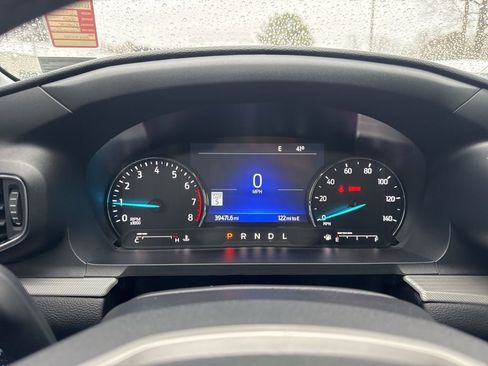 Certified 2022 Ford Explorer XLT w/ Equipment Group 202A image 25