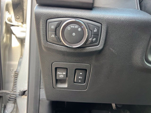 Used 2019 Ford F150 XLT w/ Equipment Group 302A Luxury AWD/4WD image 22