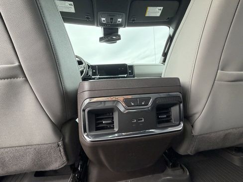 New 2026 Chevrolet Silverado 1500 LTZ w/ Z71 Off-Road Package image 28