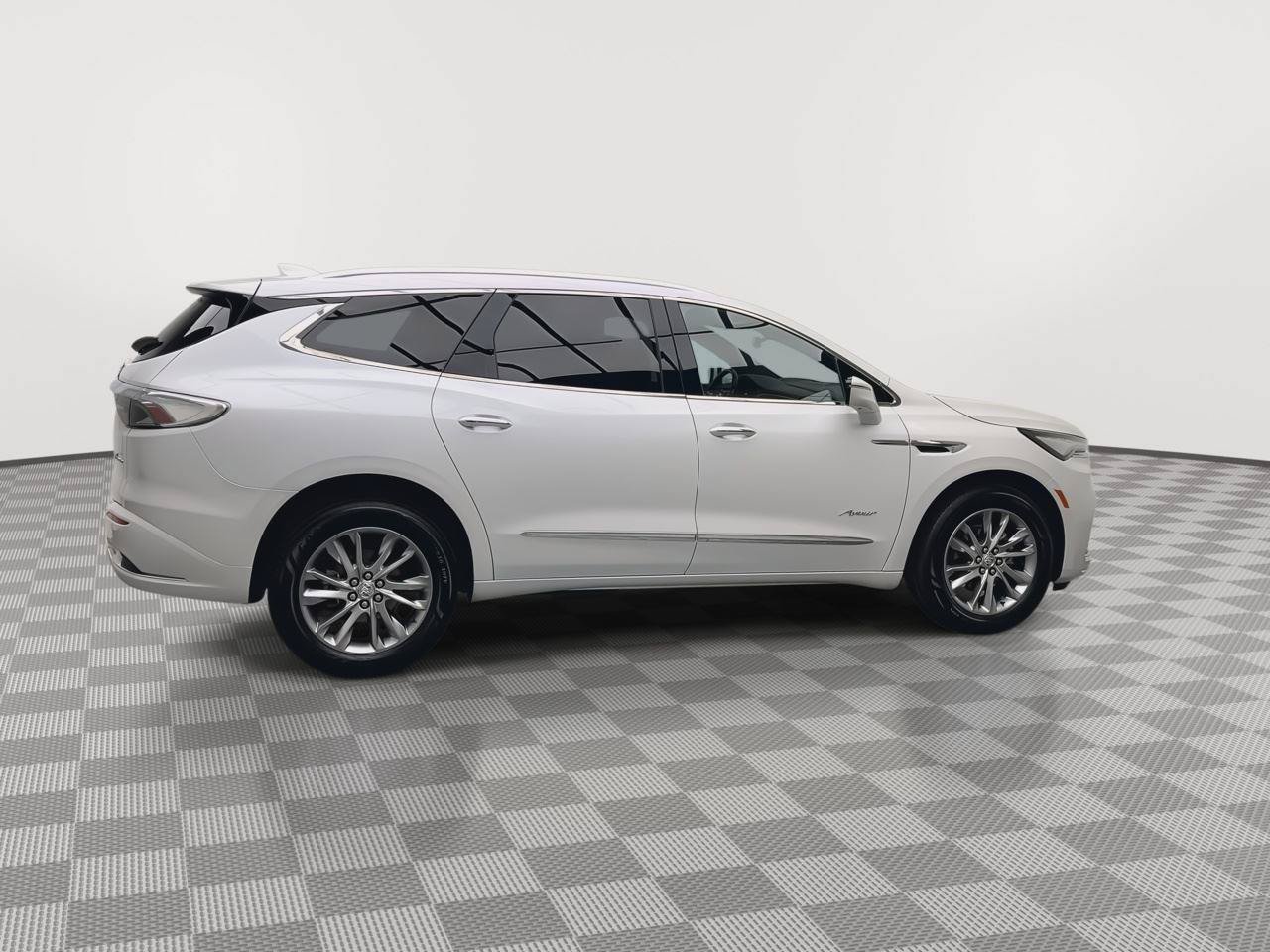 Certified 2023 Buick Enclave Avenir w/ Avenir Technology Package AWD/4WD image 45
