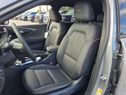 New 2026 Buick Envista Avenir image 13