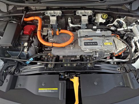 Certified 2024 Nissan Ariya AWD image 27