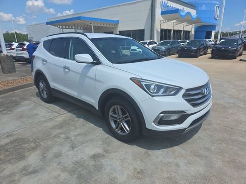 Used 2017 Hyundai Santa Fe Sport FWD image 7