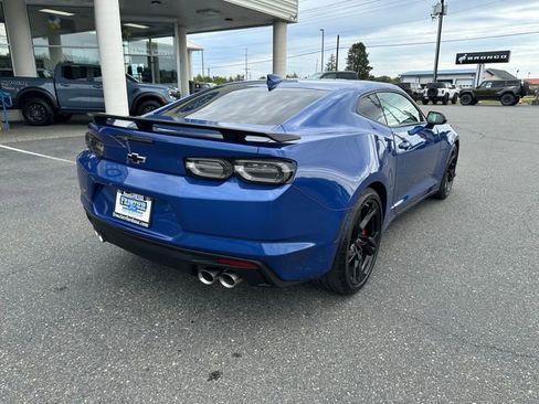Used 2022 Chevrolet Camaro SS image 3