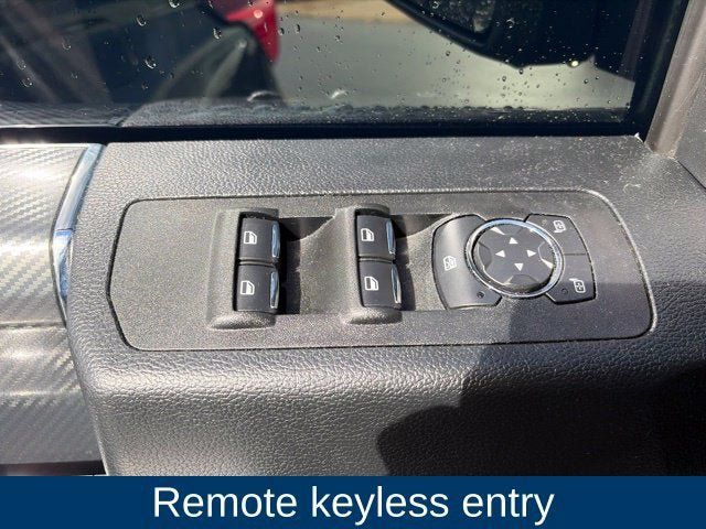 Used 2019 Ford F150 XLT w/ Equipment Group 302A Luxury AWD/4WD image 16