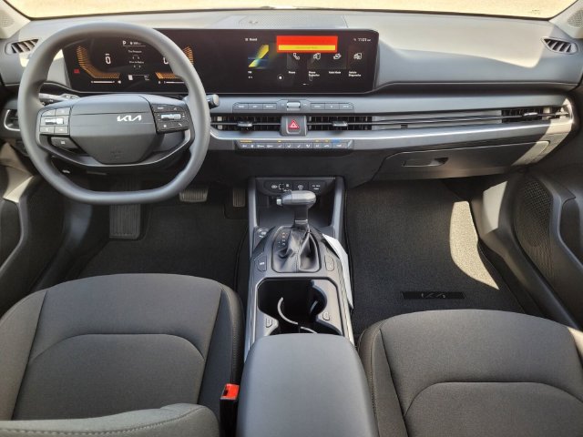 New 2026 Kia K4 FWD image 13