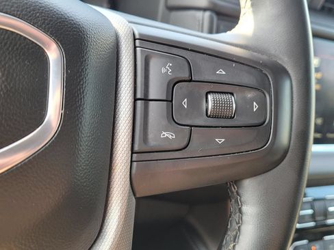 Used 2023 GMC Yukon Denali AWD/4WD image 32