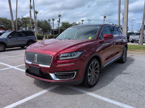 Used 2019 Lincoln Nautilus Reserve w/ Ultimate Package FWD image 8