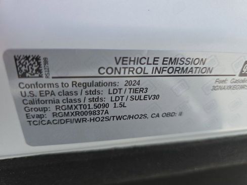 Used 2024 Chevrolet Equinox LT image 47