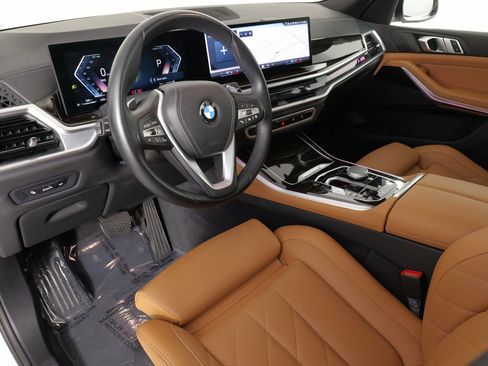 Used 2024 BMW X5 xDrive40i image 27