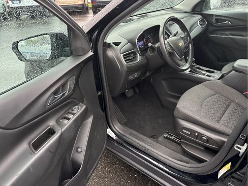 Used 2022 Chevrolet Equinox LT image 8