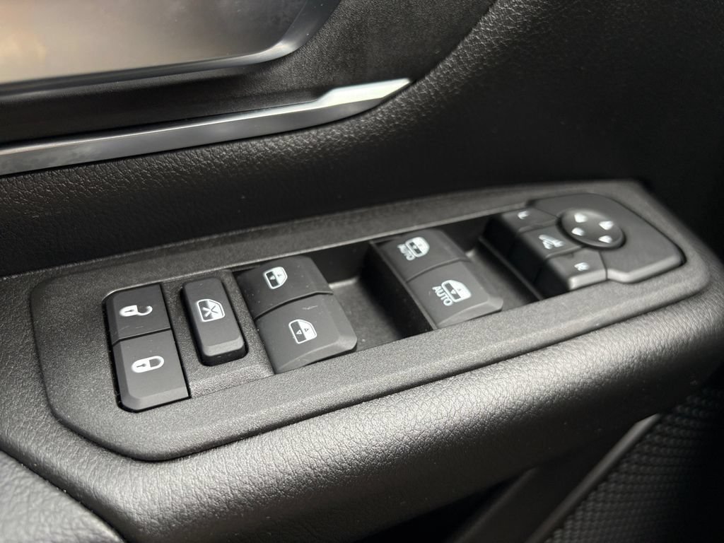 New 2026 RAM 1500 Big Horn AWD/4WD image 13