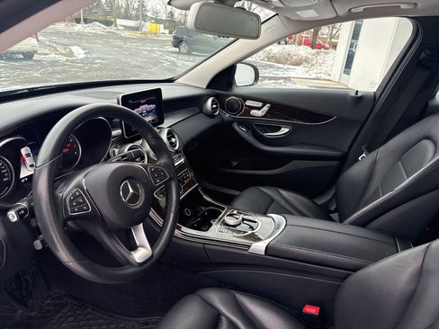Certified 2018 Mercedes-Benz C 300 4MATIC Sedan image 8