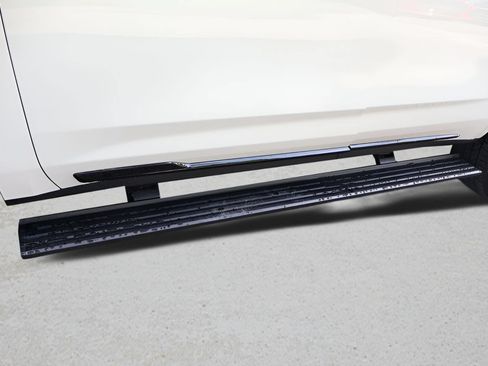 Certified 2025 Cadillac Escalade Sport Platinum AWD/4WD image 32
