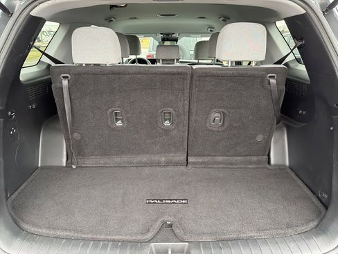Used 2023 Hyundai Palisade SE image 8