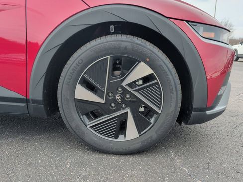 New 2026 Hyundai Ioniq 5 SEL image 25