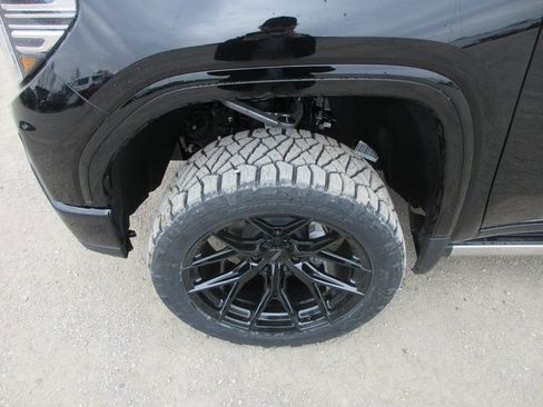 New 2026 GMC Sierra 1500 Denali Ultimate image 15