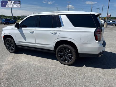 Used 2023 Chevrolet Tahoe High Country w/ Premium Package 2 AWD/4WD image 5