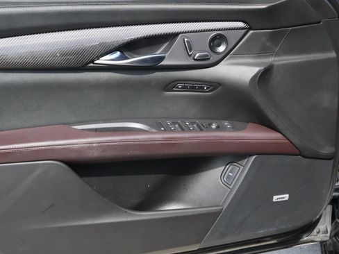 Used 2019 Cadillac CT6 V w/ Driver Assist Package image 21