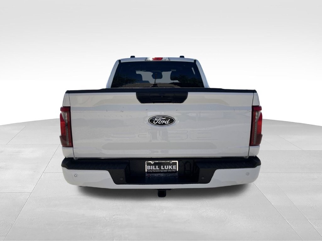 Used 2025 Ford F150 XLT w/ Equipment Group 301A Standard AWD/4WD image 8