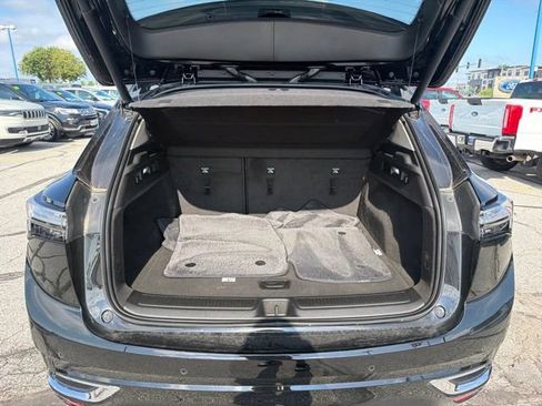 Used 2023 Buick Envision Avenir AWD/4WD image 15