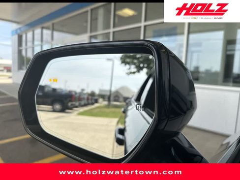 Certified 2024 Cadillac XT4 Sport AWD/4WD image 7
