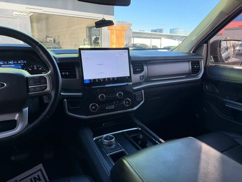 Used 2023 Ford Expedition Max XLT RWD image 26