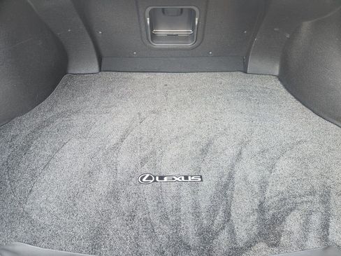 Used 2019 Lexus ES 350 Ultra Luxury w/ Accessory Package 2 image 33