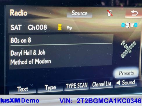 Used 2019 Lexus RX 450h AWD w/ Navigation Package image 34