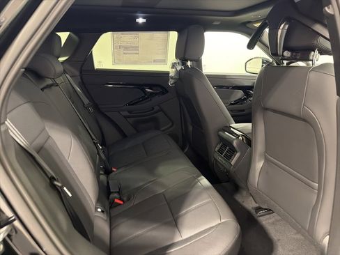 New 2026 Land Rover Range Rover Evoque S image 28