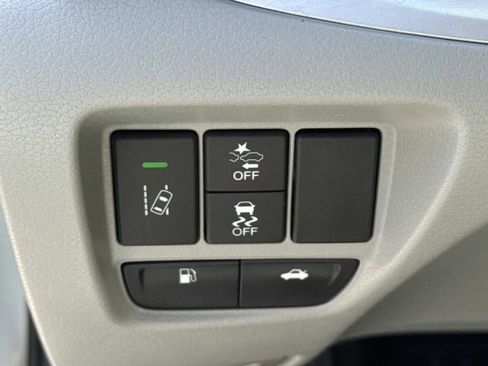 Used 2018 Acura TLX V6 w/ Technology Package FWD image 21