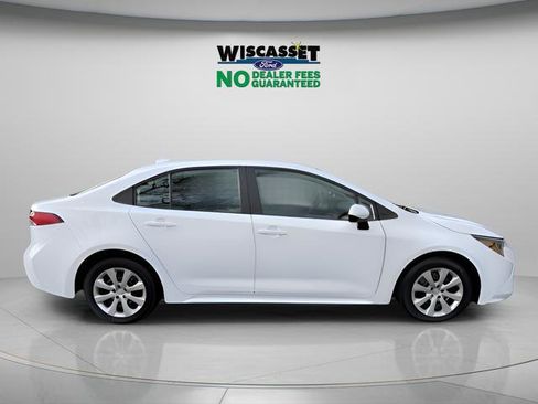 Used 2024 Toyota Corolla LE image 5