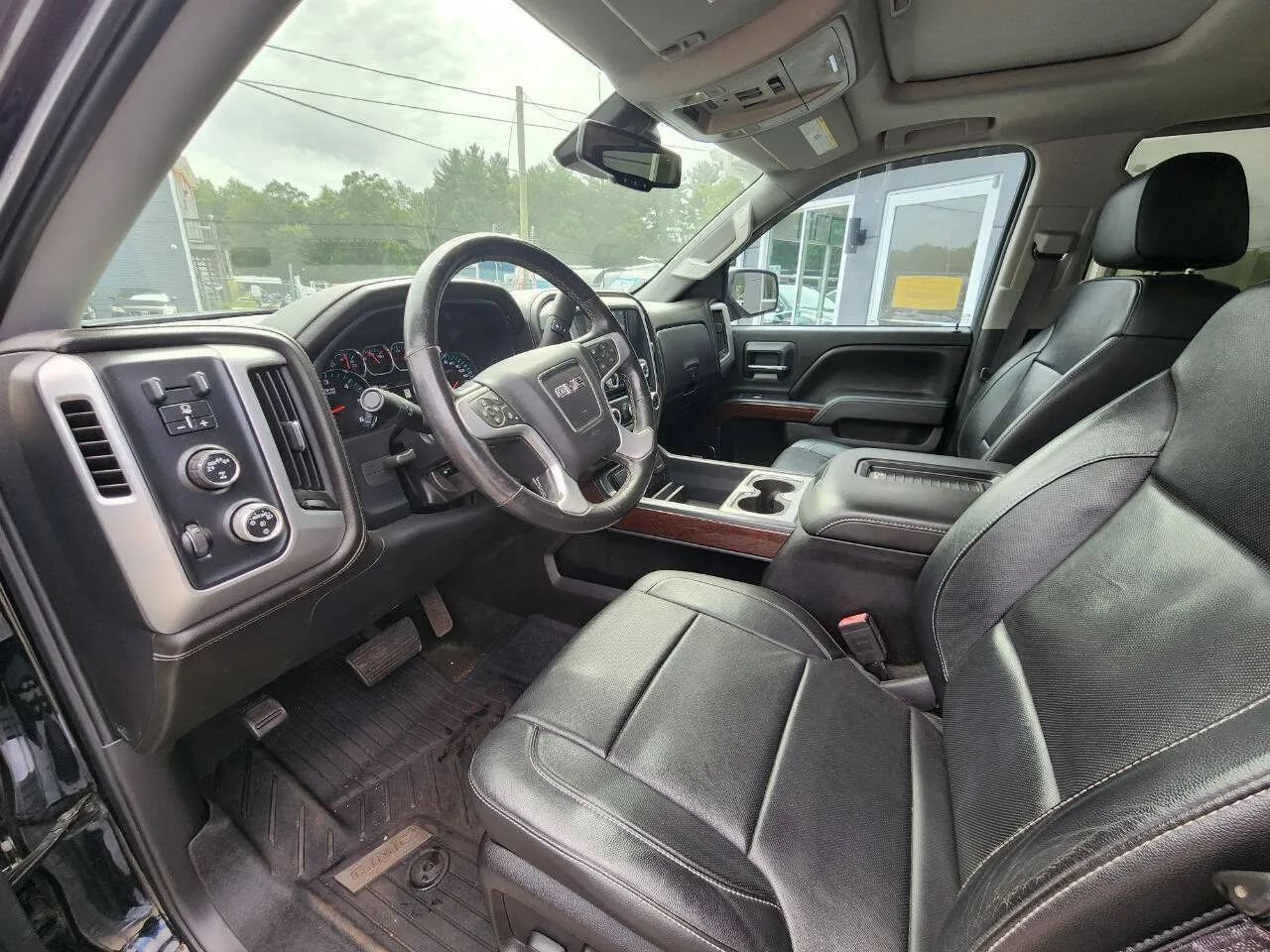 Used 2017 GMC Sierra 1500 SLT AWD/4WD image 9