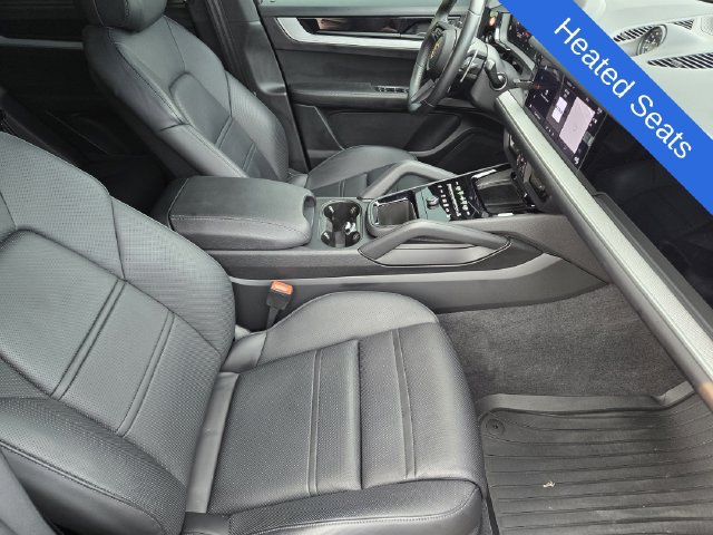 Used 2024 Porsche Cayenne S AWD/4WD image 13