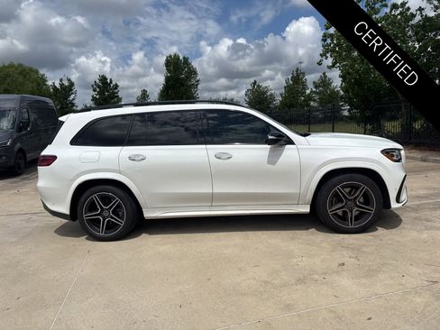Certified 2026 Mercedes-Benz GLS 450 4MATIC image 3