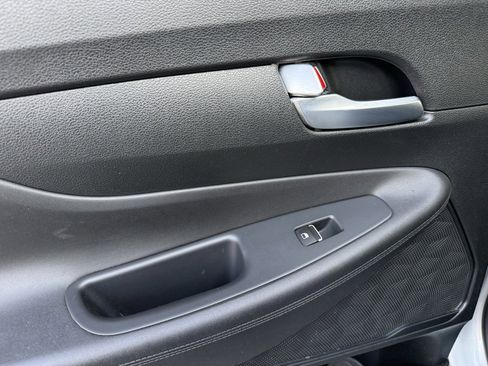 Used 2023 Hyundai Santa Fe SEL image 34