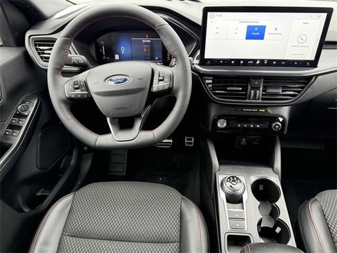 Certified 2023 Ford Escape ST-Line w/ Tech Pack #1 image 8