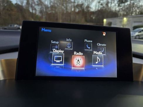 Used 2015 Lexus NX 200t FWD image 32