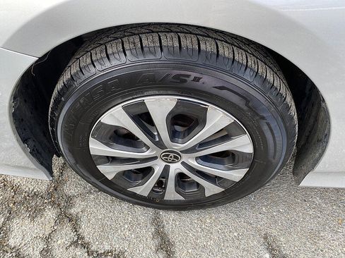 Used 2022 Toyota Prius Prime Limited image 11