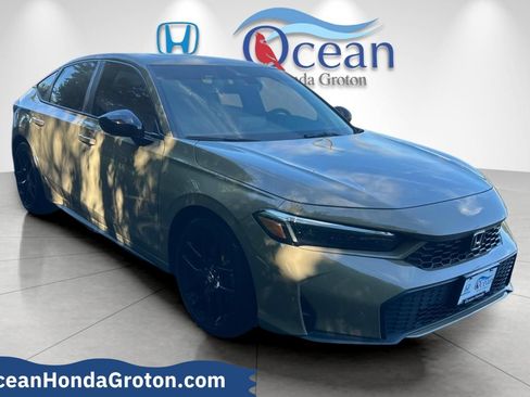 Used 2025 Honda Civic Sport image 1