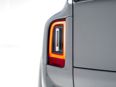 Used 2026 Rolls-Royce Cullinan AWD/4WD image 15