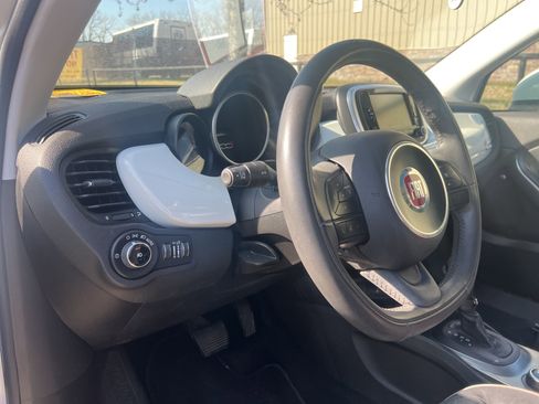 Used 2016 FIAT 500X Lounge image 11