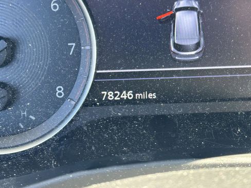 Used 2019 INFINITI QX50 Essential w/ Premium Audio Package image 14