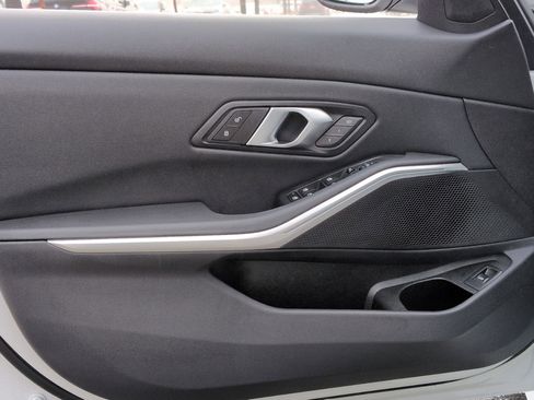 Used 2025 BMW 330i 330i w/ M Sport Package image 14