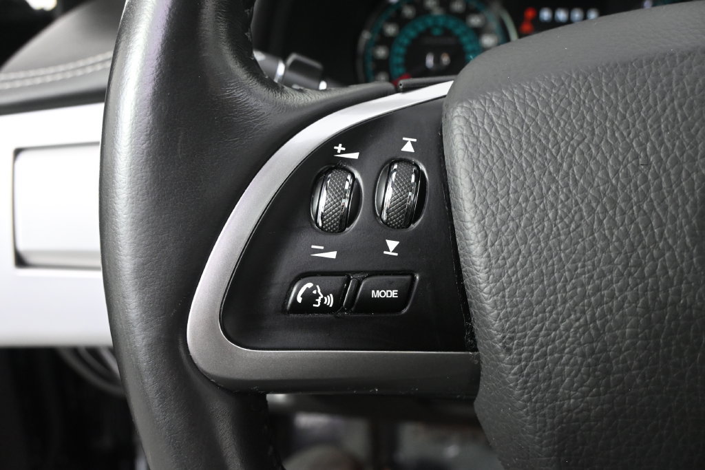 Used 2014 Jaguar XF Supercharged RWD image 33