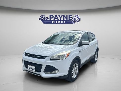 Used 2014 Ford Escape SE FWD image 3
