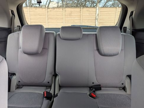 Used 2021 Honda Odyssey LX image 16