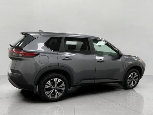 Used 2023 Nissan Rogue SV w/ SV Premium B Package image 3